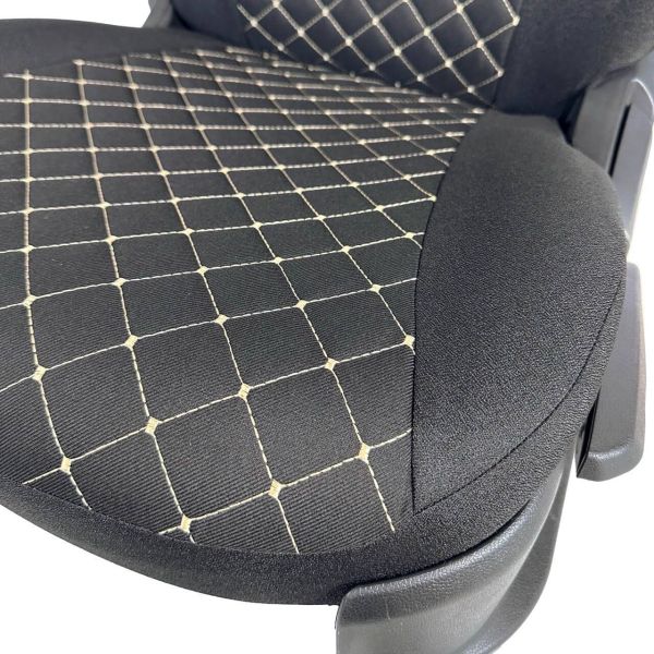 Чехлы Жаккард Драйв на Lada Vesta Чехлы Жаккард Драйв на Lada Vesta