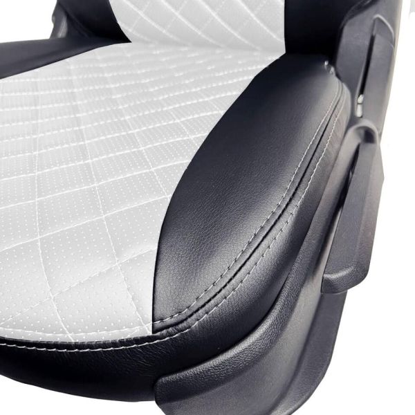 Чехлы Экокожа Ромб на Lada Vesta / Vesta SW Cross (2015+) Чехлы Экокожа Ромб на Lada Vesta / Vesta SW Cross (2015+)